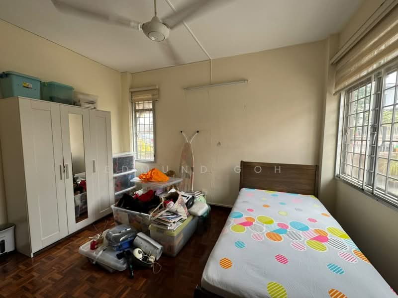 Apartment for Sale at Apartmen Kampung Tunku - Edmund Goh - Bedroom - PropertyGuru.com.my