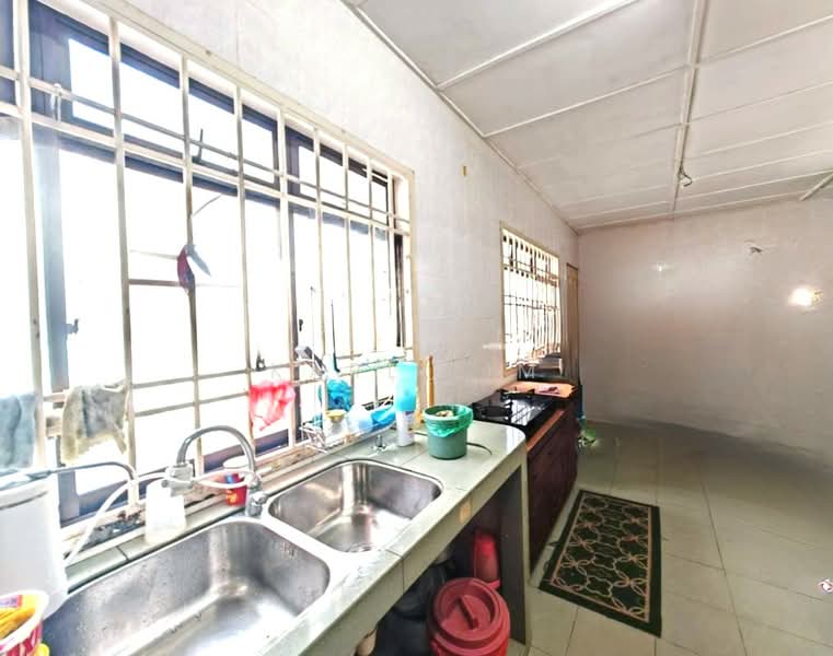Rumah Teres 2-Tingkat untuk Dijual di Taman Impian Emas (Skudai) - Karl Lim - Kitchen - PropertyGuru.com.my