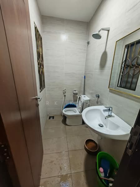 3-storey Terraced House for Sale in Kinrara Residence (Puchong) - RK Kua - Bathroom - PropertyGuru.com.my