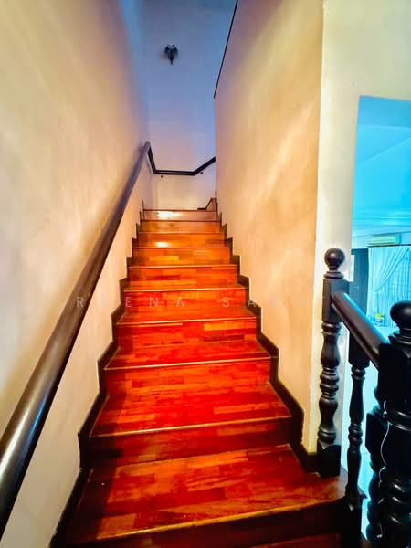 2-storey Terraced House for Sale in Bukit Jelutong (Shah Alam) - Reena Sarif - PropertyGuru.com.my