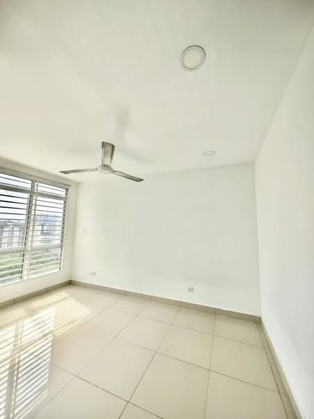 Kondominium untuk Disewa di Suasana Lumayan - Ray Chan - Interior - PropertyGuru.com.my