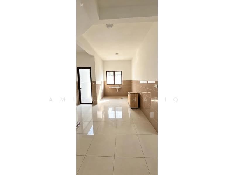 Semi-Detached House for Rent in Taman Tasik Semenyih (Semenyih) - Amirul Shafiq - Kitchen - PropertyGuru.com.my