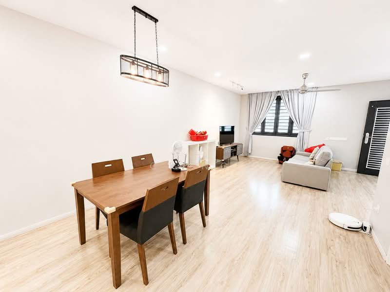 2-storey Terraced House for Sale in Setia Tropika (Johor Bahru) - CK Ng - Living Room - PropertyGuru.com.my