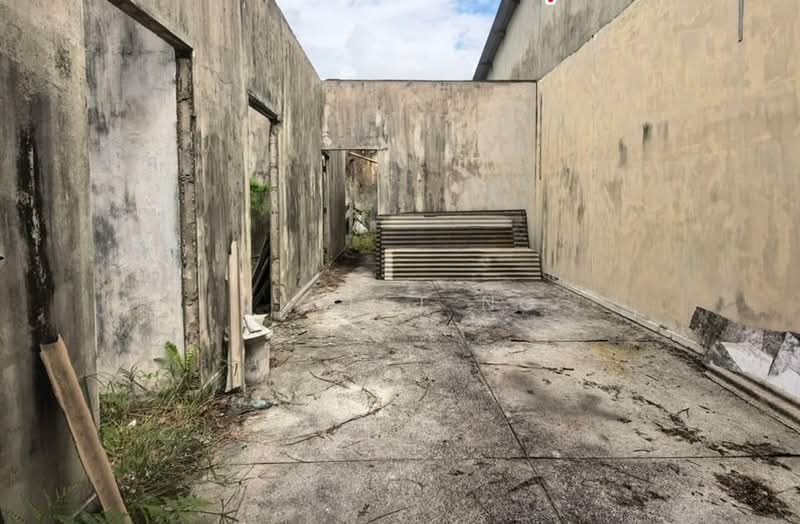 Rumah Teres 1-Tingkat untuk Dijual di Taman Nasib (Kluang) - Violet Ng - Exterior - PropertyGuru.com.my