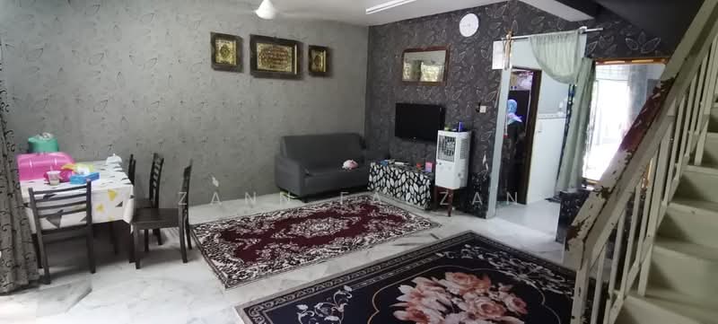 2-storey Terraced House for Sale in Bukit Beruntung (Selangor) - Zann Fauzan - Living Room - PropertyGuru.com.my