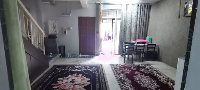2-storey Terraced House for Sale in Bukit Beruntung (Selangor) - Zann Fauzan - Living Room - PropertyGuru.com.my