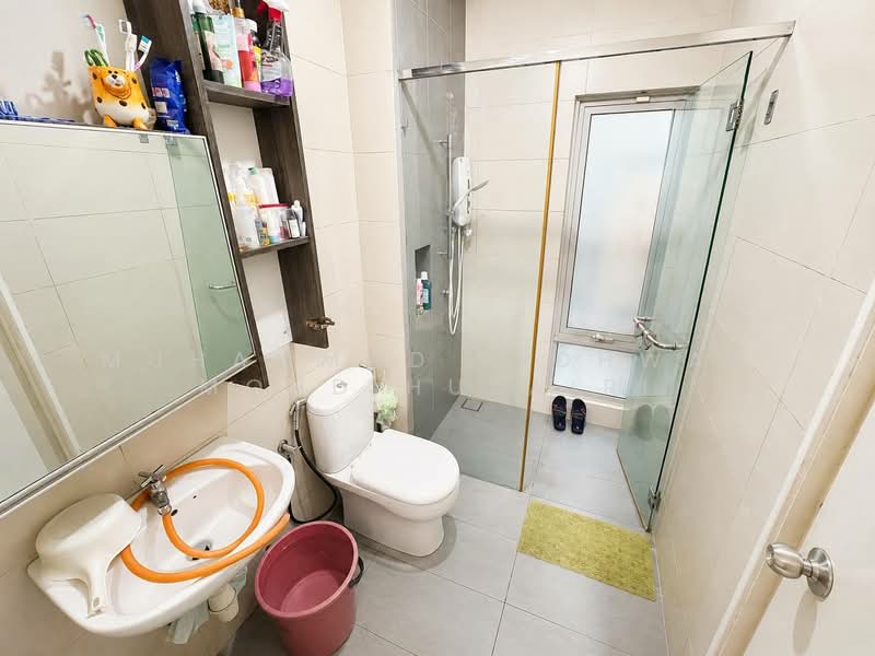 Rumah Kluster untuk Dijual di Sunway Alam Suria (Shah Alam) - Muhammad Ridhwan Mohd Huzairi - Bathroom - PropertyGuru.com.my