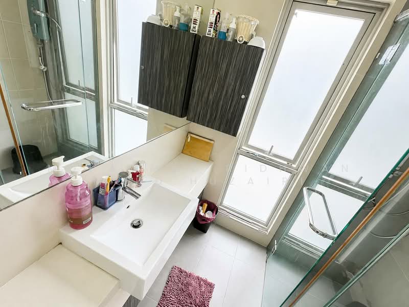Rumah Kluster untuk Dijual di Sunway Alam Suria (Shah Alam) - Muhammad Ridhwan Mohd Huzairi - Bathroom - PropertyGuru.com.my
