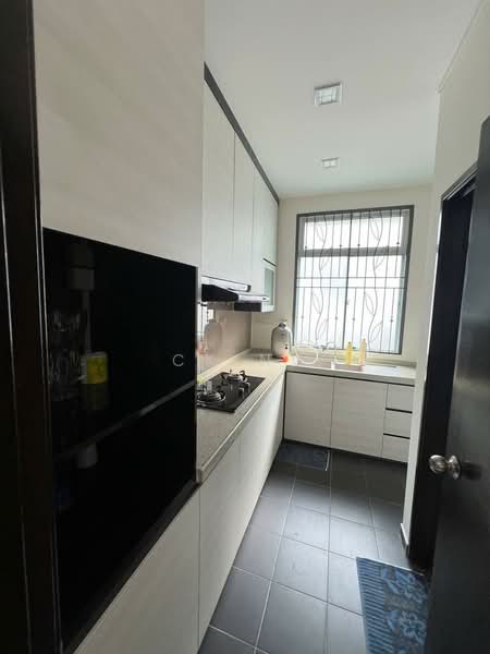 Rumah Teres 2-Tingkat untuk Dijual di Setia Tropika (Johor Bahru) - CK Ng - Kitchen - PropertyGuru.com.my