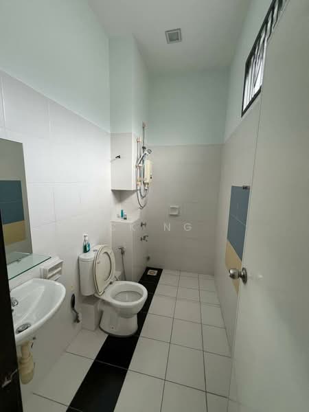 Rumah Teres 2-Tingkat untuk Dijual di Setia Tropika (Johor Bahru) - CK Ng - Bathroom - PropertyGuru.com.my