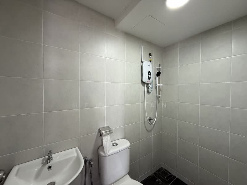 Rumah Teres 2-Tingkat untuk Dijual di Bandar Cassia (Batu Kawan) - Henry Tan - Bathroom - PropertyGuru.com.my