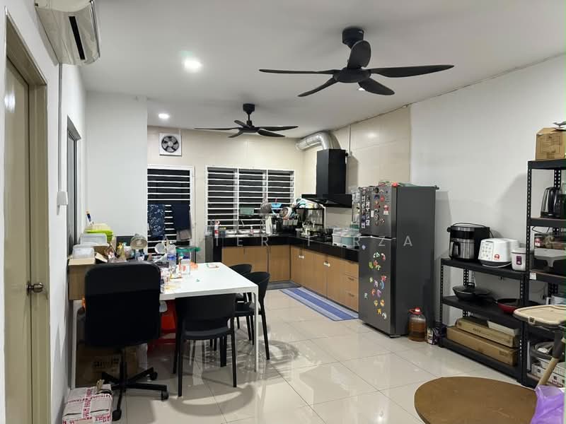 1-storey Terraced House for Sale in Seksyen 16 (Bangi) - Zahier Firza - PropertyGuru.com.my