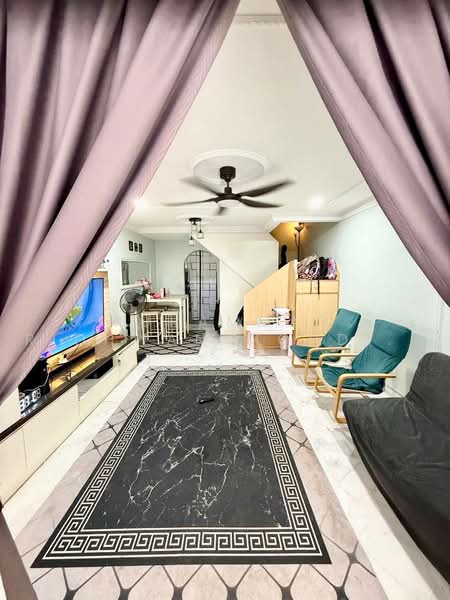 2-storey Terraced House for Sale in Taman Muda56100 (Cheras) - Muhammad Ridhwan Mohd Huzairi - Living Room - PropertyGuru.com.my