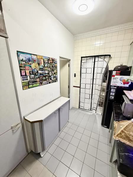 2-storey Terraced House for Sale in Taman Muda56100 (Cheras) - Muhammad Ridhwan Mohd Huzairi - Kitchen - PropertyGuru.com.my