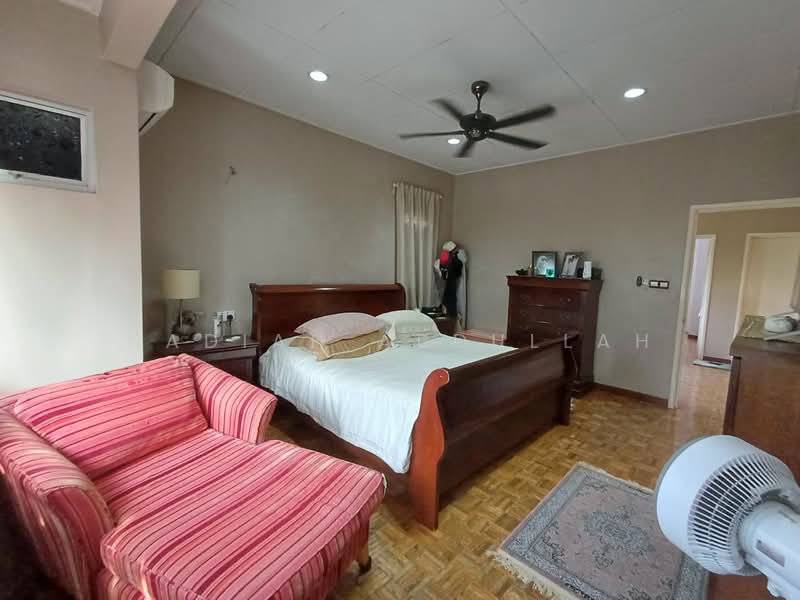Rumah Teres 2-Tingkat untuk Dijual di Seksyen 5 (Kota Damansara) - Nadiah Abdullah - PropertyGuru.com.my