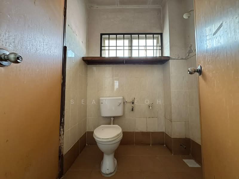 Rumah Teres 2-Tingkat untuk Dijual di Taman Nusantara Prima (Gelang Patah) - Sean Yeoh - Bathroom - PropertyGuru.com.my