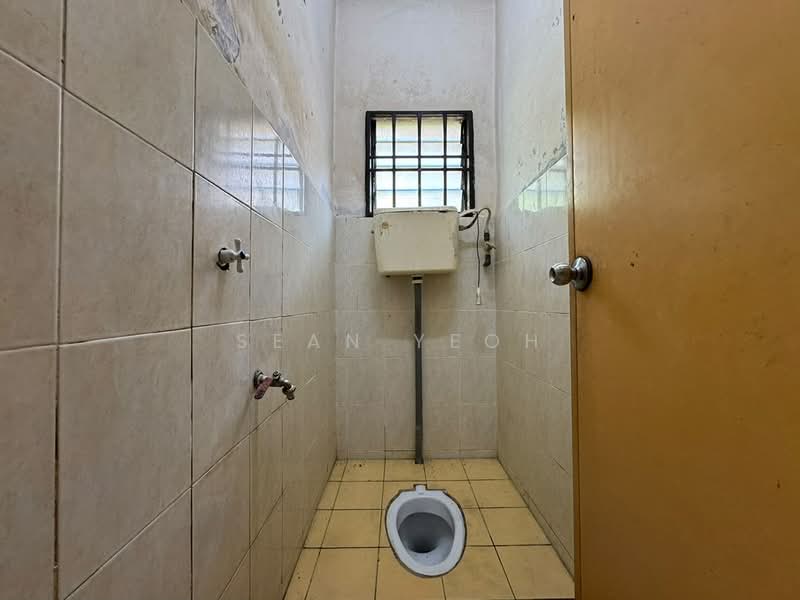 Rumah Teres 2-Tingkat untuk Dijual di Taman Nusantara Prima (Gelang Patah) - Sean Yeoh - Bathroom - PropertyGuru.com.my