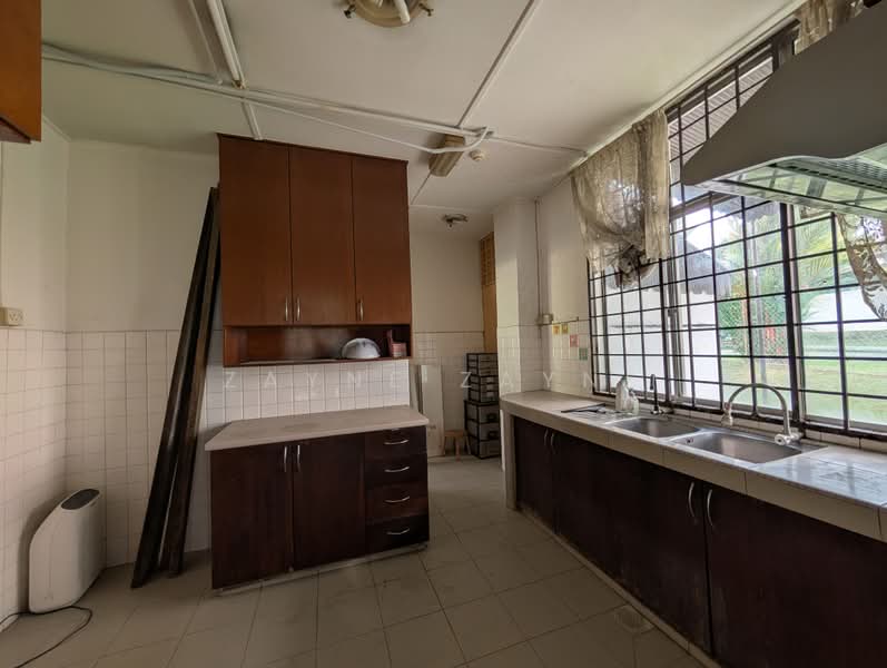 Bungalow House for Sale in Bukit Damansara (Damansara Heights) - Zayne Zayd - Kitchen - PropertyGuru.com.my