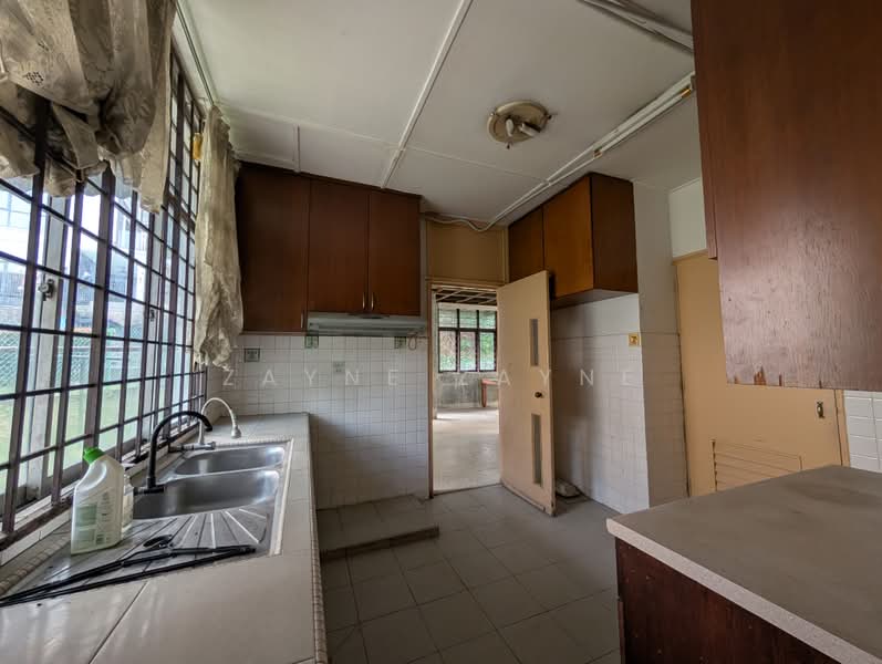 Bungalow House for Sale in Bukit Damansara (Damansara Heights) - Zayne Zayd - Kitchen - PropertyGuru.com.my