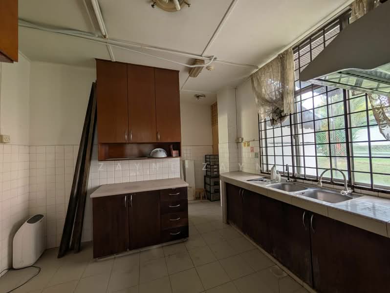 Bungalow House for Sale in Bukit Damansara (Damansara Heights) - Zayne Zayd - Kitchen - PropertyGuru.com.my