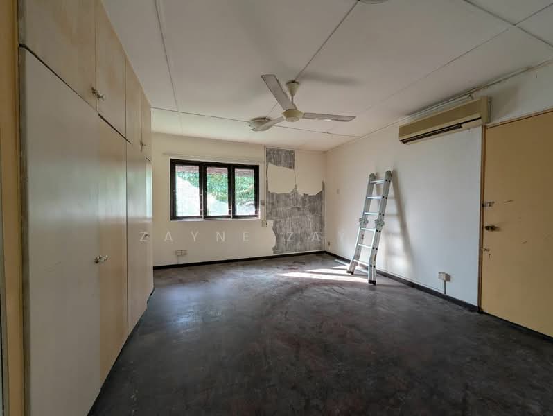 Bungalow House for Sale in Bukit Damansara (Damansara Heights) - Zayne Zayd - Bedroom - PropertyGuru.com.my