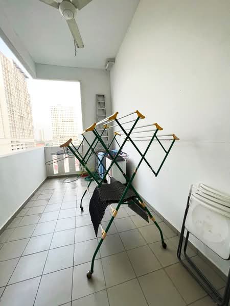 Kondominium untuk Disewa di One World 1 - Jerry Tan - Balcony - PropertyGuru.com.my