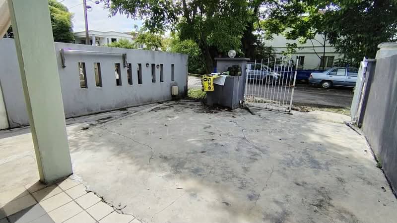 Rumah Teres 2-Tingkat untuk Dijual di TAMAN PUCHONG UTAMA (Puchong) - Gabriel Kong - Exterior - PropertyGuru.com.my