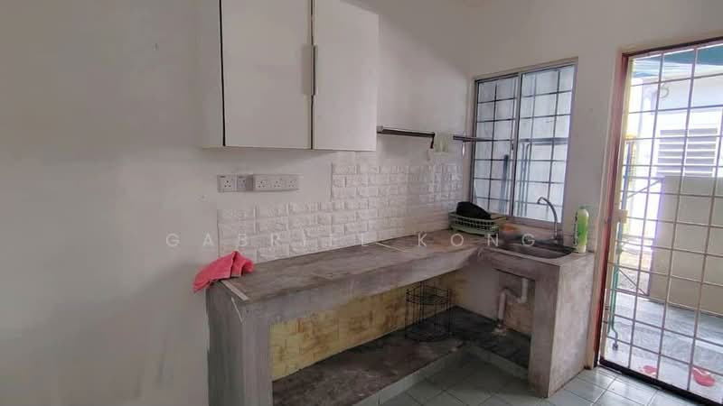 Rumah Teres 2-Tingkat untuk Dijual di TAMAN PUCHONG UTAMA (Puchong) - Gabriel Kong - PropertyGuru.com.my