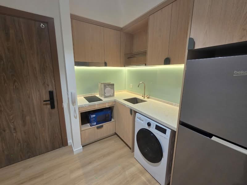 Service Residence for Sale at The Meg Serviced Residence - Nigel Cheon - Kitchen - PropertyGuru.com.my
