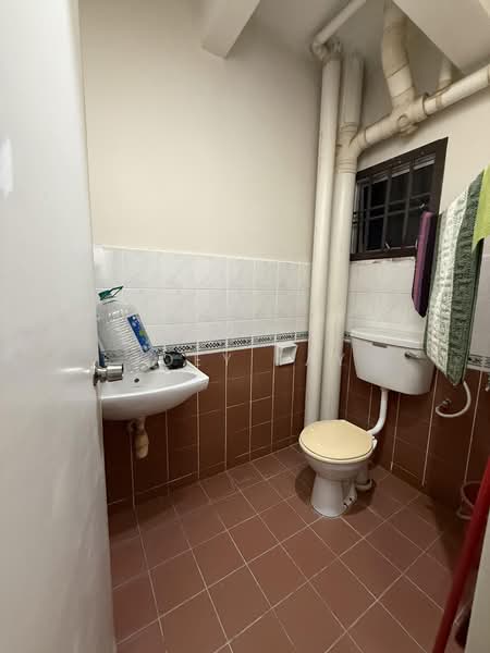 Pangsapuri untuk Dijual di Putri Ria Apartment - Joey Tay - PropertyGuru.com.my