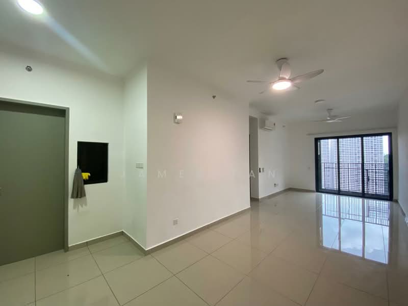 Kediaman Servis untuk Disewa di D'Vervain - James Tan - Living Room - PropertyGuru.com.my