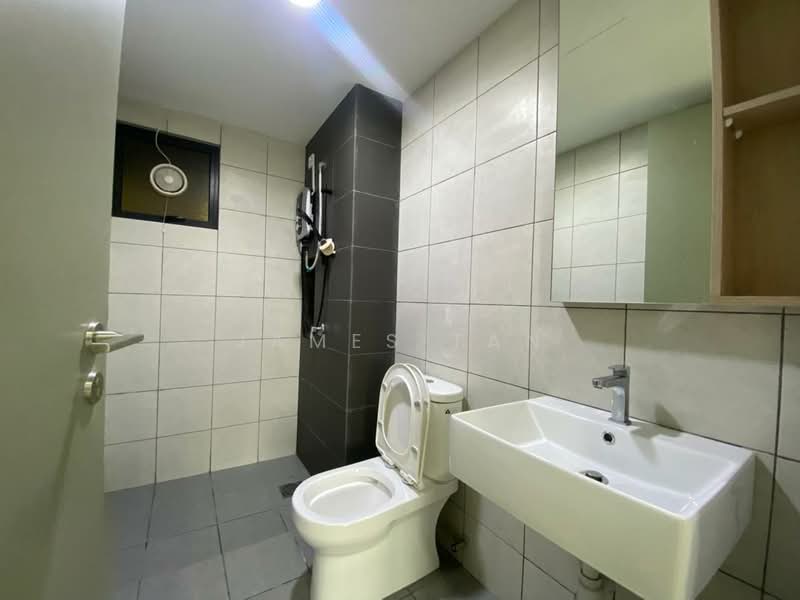Kediaman Servis untuk Disewa di D'Vervain - James Tan - Bathroom - PropertyGuru.com.my
