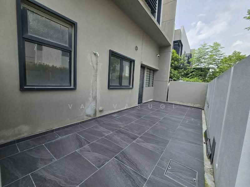 Banglo Lot Kosong untuk Dijual di Telok Panglima Garang (Selangor) - Vas Vasugi - Exterior - PropertyGuru.com.my