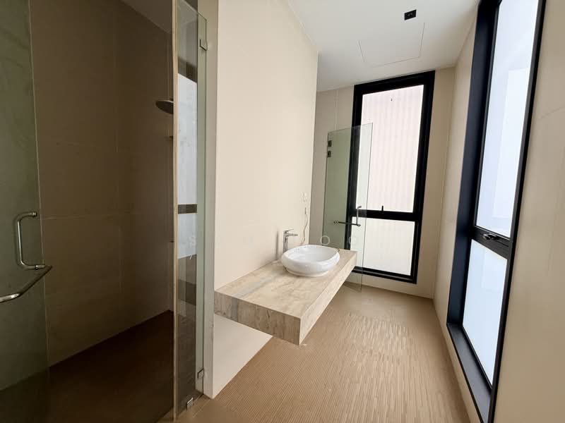 Bungalow House untuk Dijual di Bukit Tunku (Kenny Hills) (Kuala Lumpur) - Sam Hoo - Bathroom - PropertyGuru.com.my
