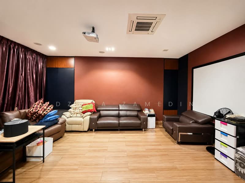 Bungalow House for Sale in Subang Heights (Subang Jaya) - Adzura Zamedin - Living Room - PropertyGuru.com.my