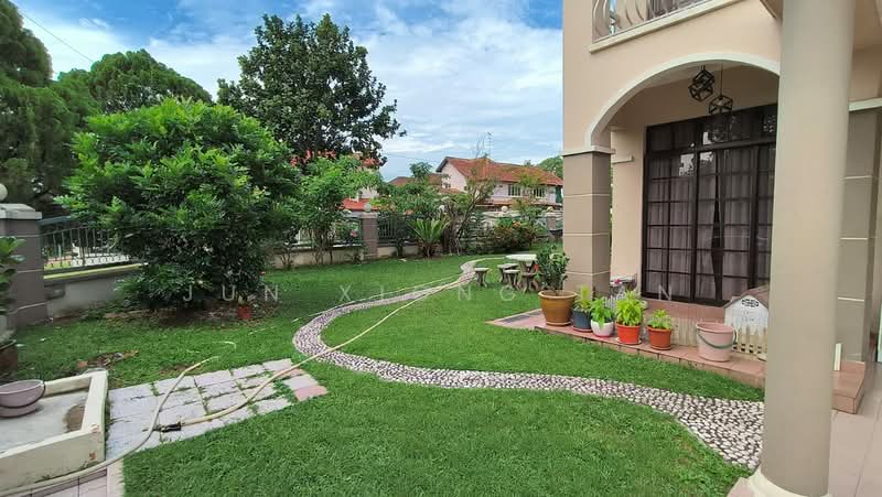 Rumah Teres 2-Tingkat untuk Dijual di Taman Molek (Johor Bahru) - Jun Xiong Tan - Exterior - PropertyGuru.com.my