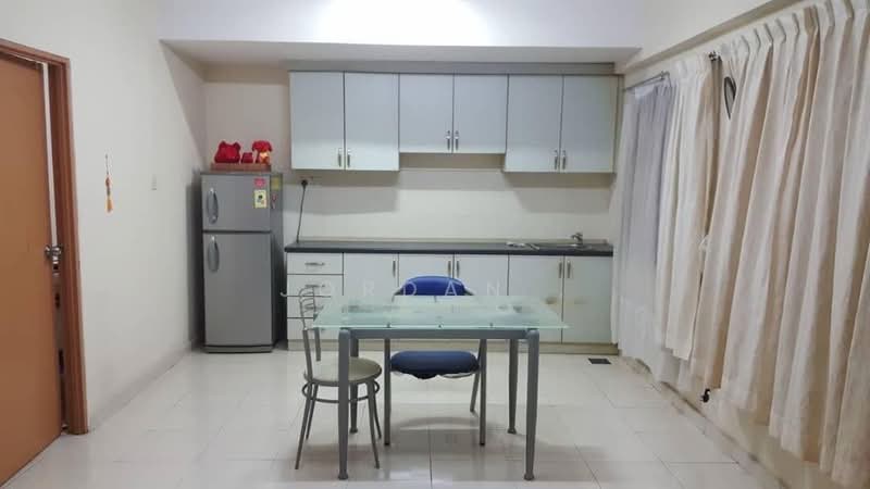 Service Residence for Rent at The Embassy (Bangunan Duta Impian) - Jordan . - PropertyGuru.com.my