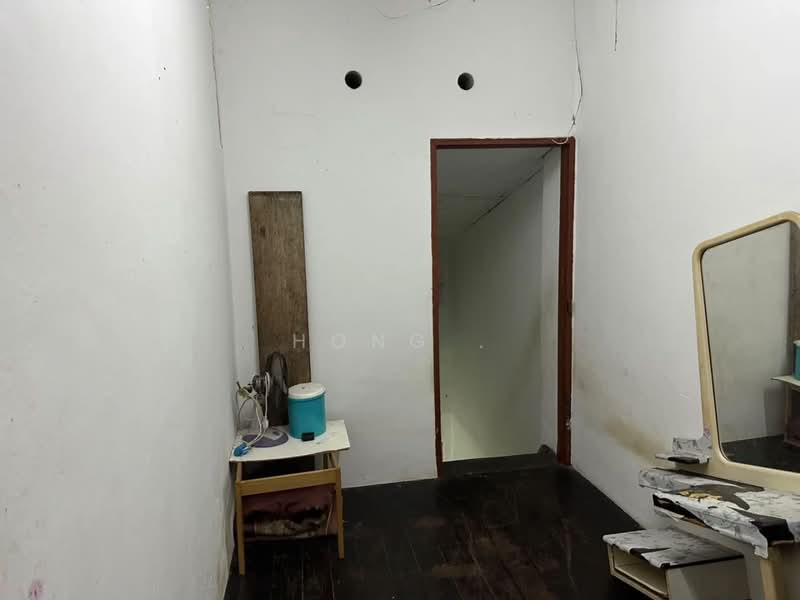 Rumah Teres 2-Tingkat untuk Disewa di Taman Brown (Gelugor) - Hong . - Interior - PropertyGuru.com.my
