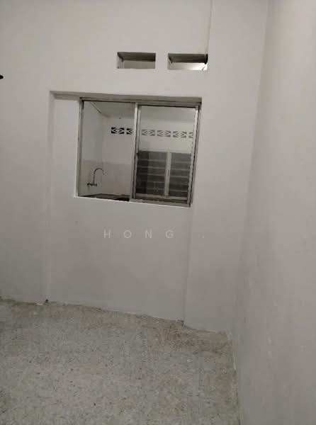 Rumah Teres 2-Tingkat untuk Disewa di Taman Brown (Gelugor) - Hong . - Interior - PropertyGuru.com.my