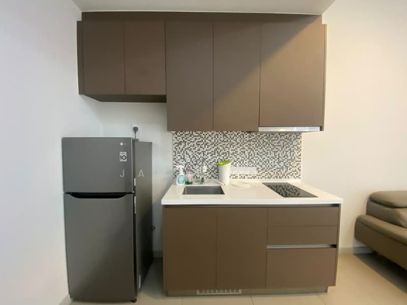 Service Residence for Rent at Seventeen Mall & Residences (Biji Living) - James Tan - Kitchen - PropertyGuru.com.my
