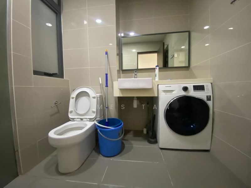 Service Residence for Rent at Seventeen Mall & Residences (Biji Living) - James Tan - Bathroom - PropertyGuru.com.my