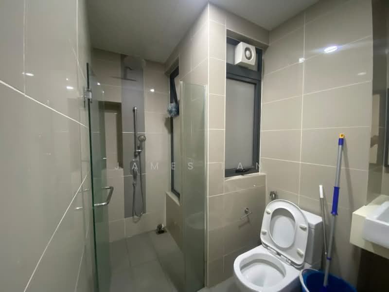Service Residence for Rent at Seventeen Mall & Residences (Biji Living) - James Tan - Bathroom - PropertyGuru.com.my