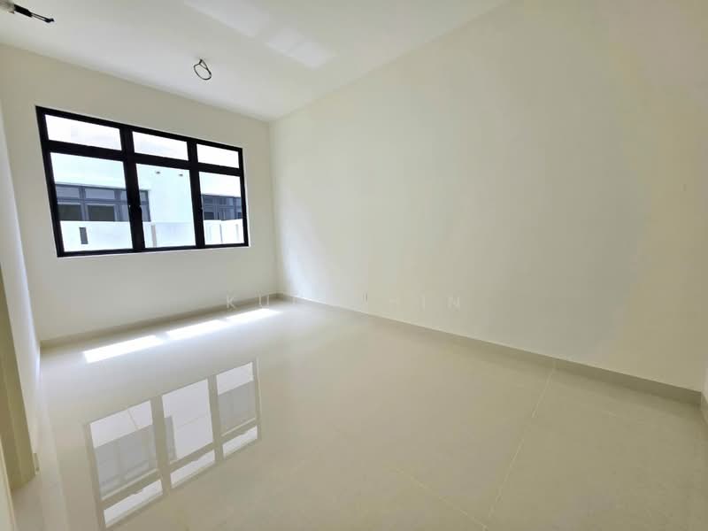 Semi-Detached House for Sale in Taman Sutera Utama (Skudai) - Kuu Chin - Interior - PropertyGuru.com.my