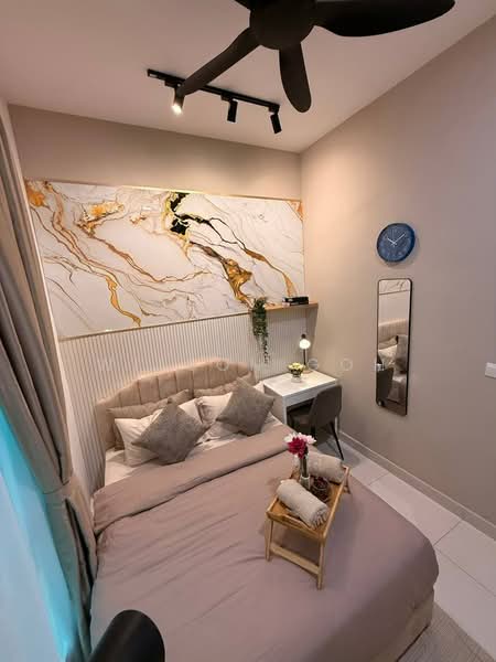 Kondominium untuk Disewa di Ferringhi Residence 2 - Wilson Goh - Bedroom - PropertyGuru.com.my