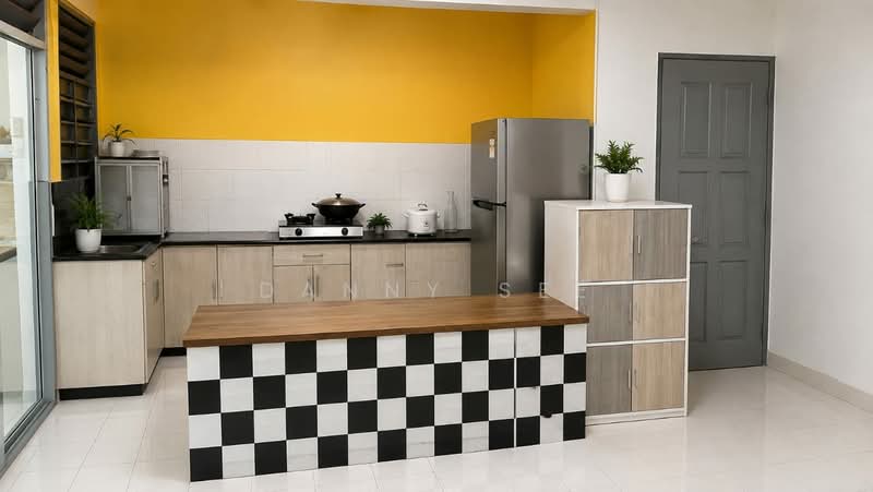 Pangsapuri untuk Dijual di Rose Villa Apartment - Danny See - Kitchen - PropertyGuru.com.my