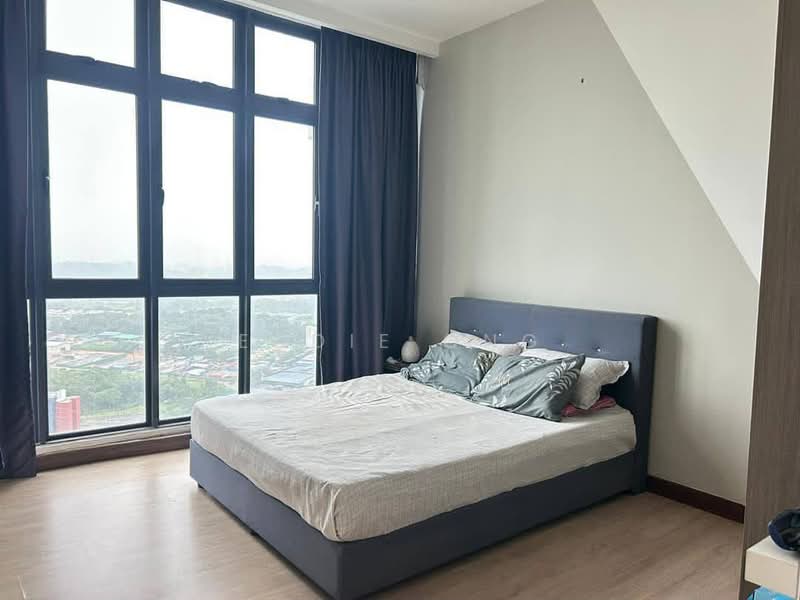 Kediaman Servis untuk Dijual di Green Haven - Eddie Ong - Bedroom - PropertyGuru.com.my
