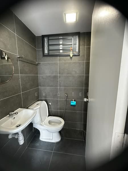 Kediaman Servis untuk Disewa di Midas @ Seri Alam - Eric Tee - Bathroom - PropertyGuru.com.my