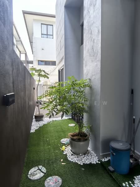 Terraced House for Sale in Cyberjaya (Selangor) - Henry Liew - Exterior - PropertyGuru.com.my