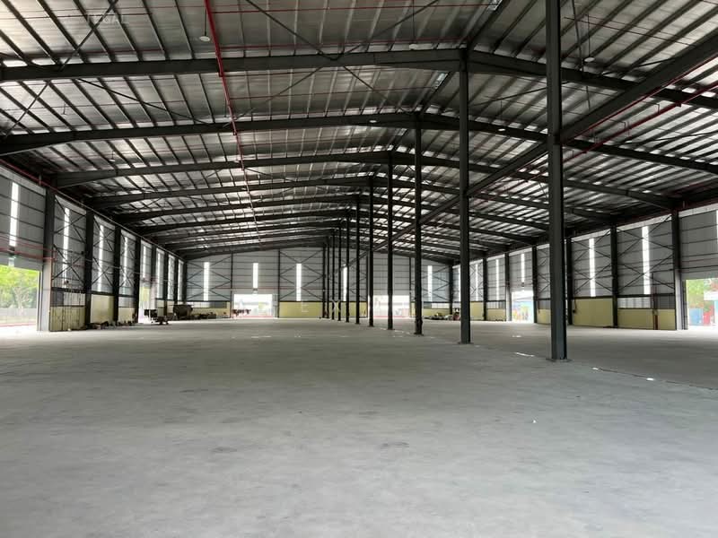 Warehouse for Rent in Kapar (Selangor) - Alex Lee - Interior - PropertyGuru.com.my