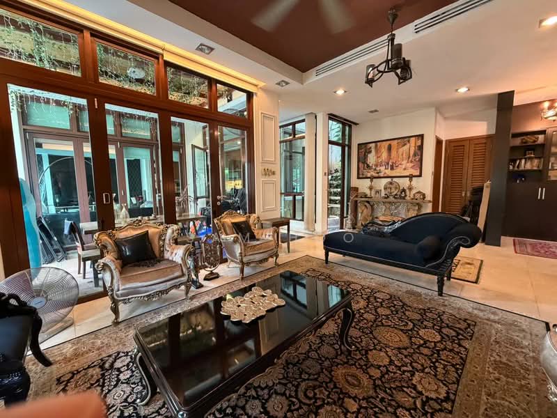 Rumah Berkembar untuk Dijual di Bukit Tunku (Kenny Hills) (Kuala Lumpur) - Sam Hoo - Living Room - PropertyGuru.com.my